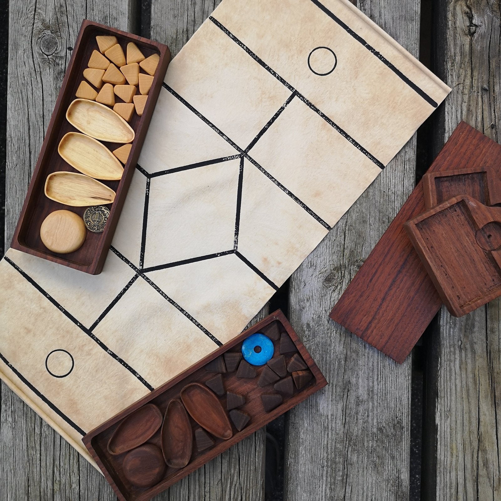 ION Games Hird gioco storico scatola legno fatto a mano