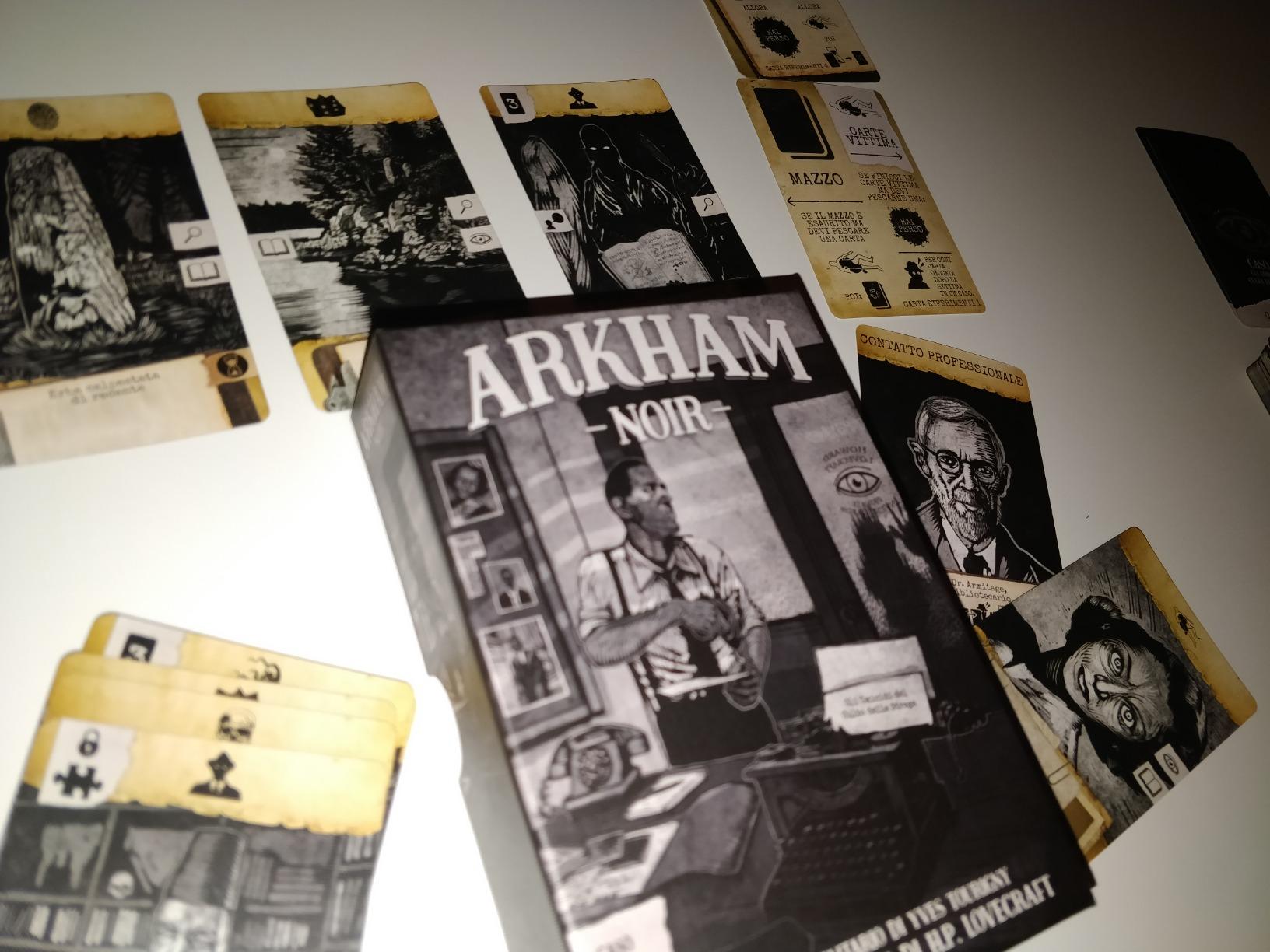 Raven Arkham Noir Caso 1 Omicidi Culto Strega gioco carte