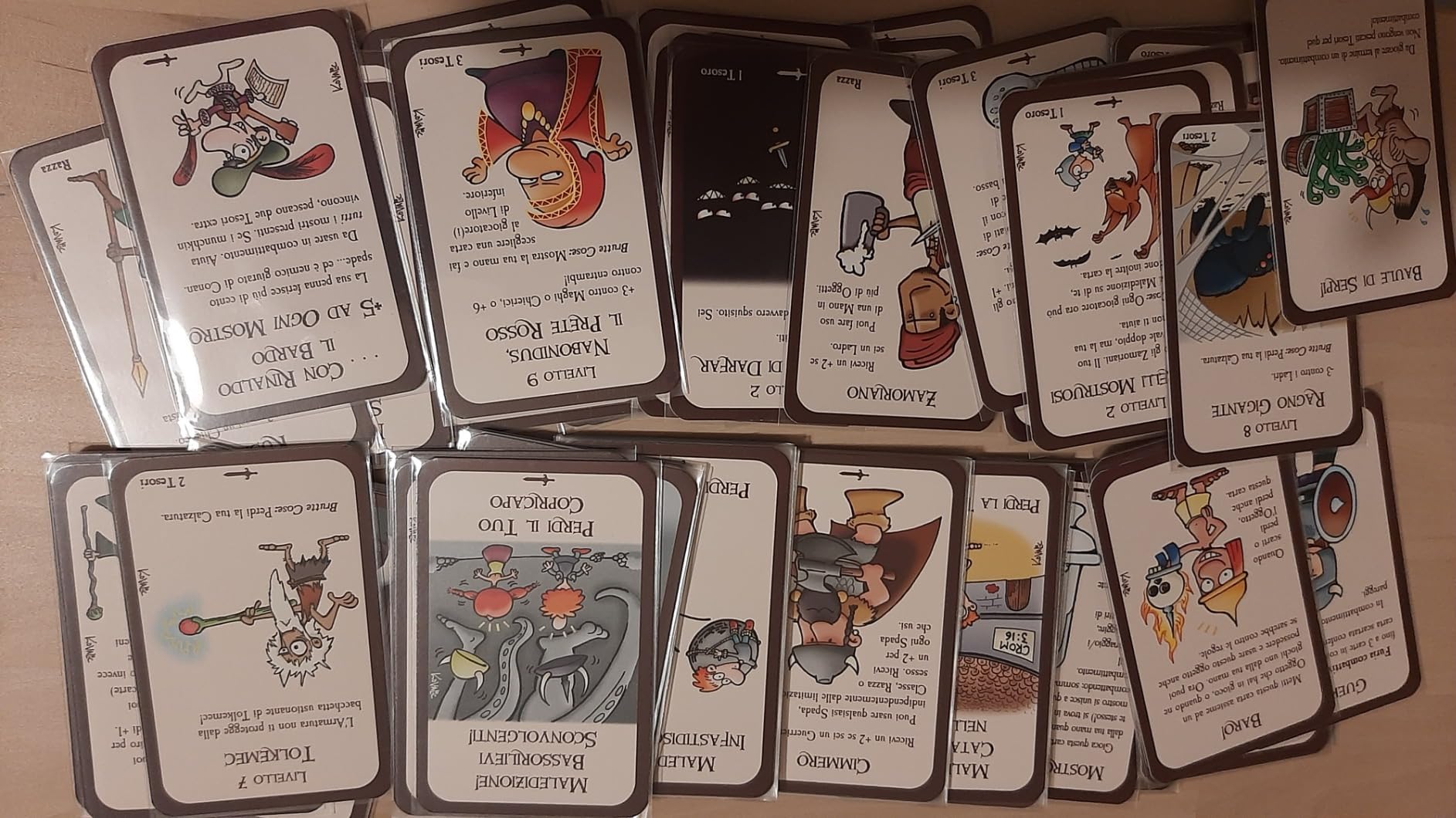 Raven Munchkin Conan gioco di carte base Steve Jackson