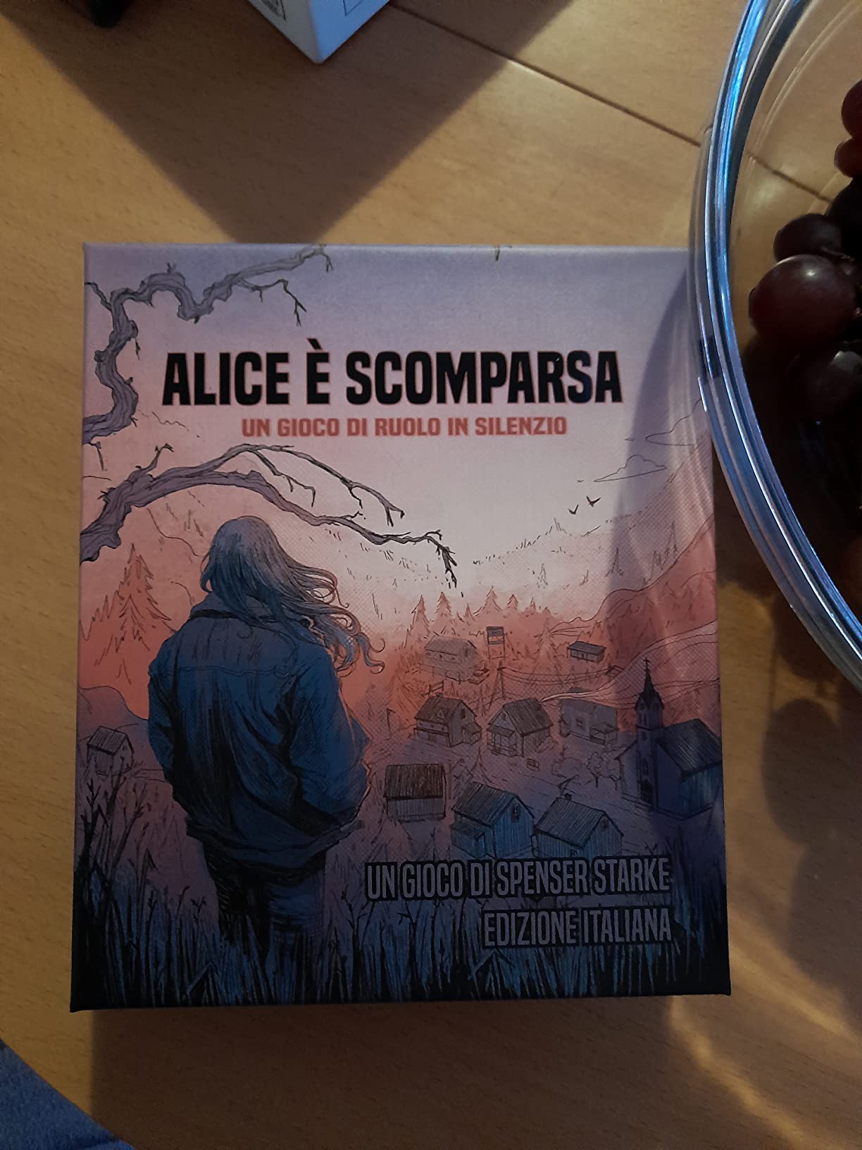 Raven Alice è Scomparsa gioco di ruolo in silenzio