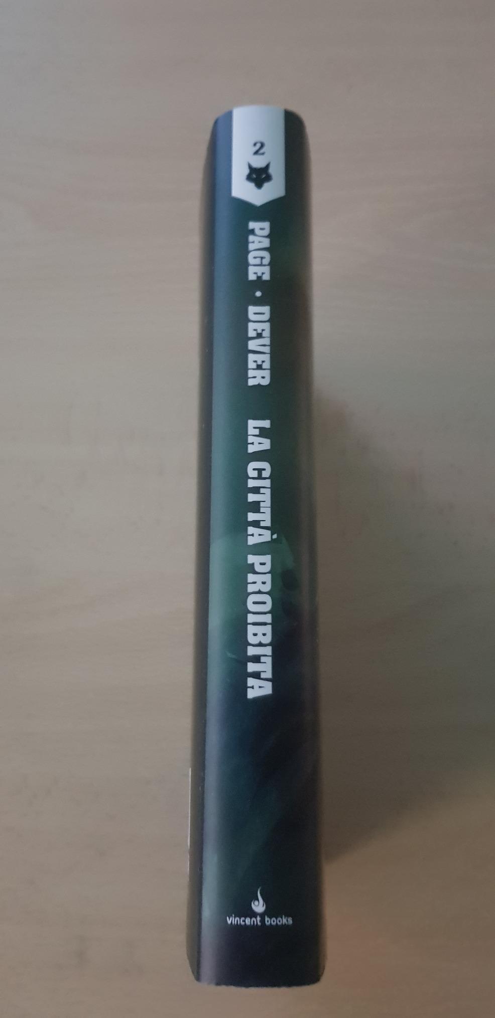 Raven Greystar La città proibita Vol. 2 librogame