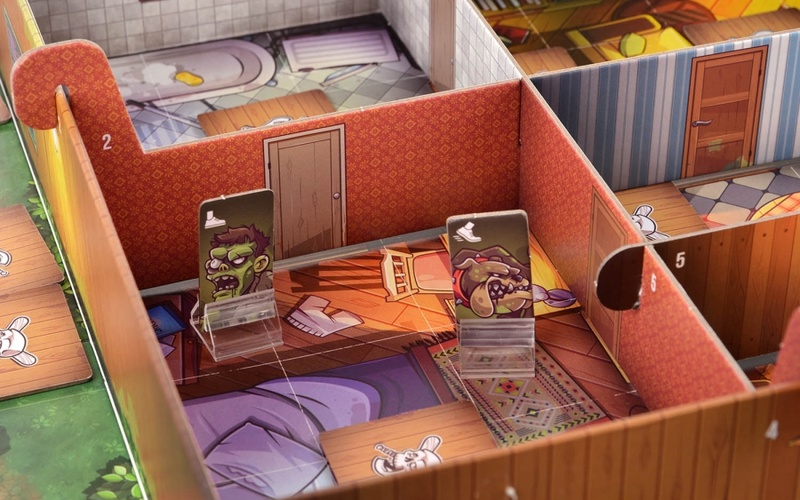 Niza Gams Zombi in Casa Contagio gioco cooperativo
