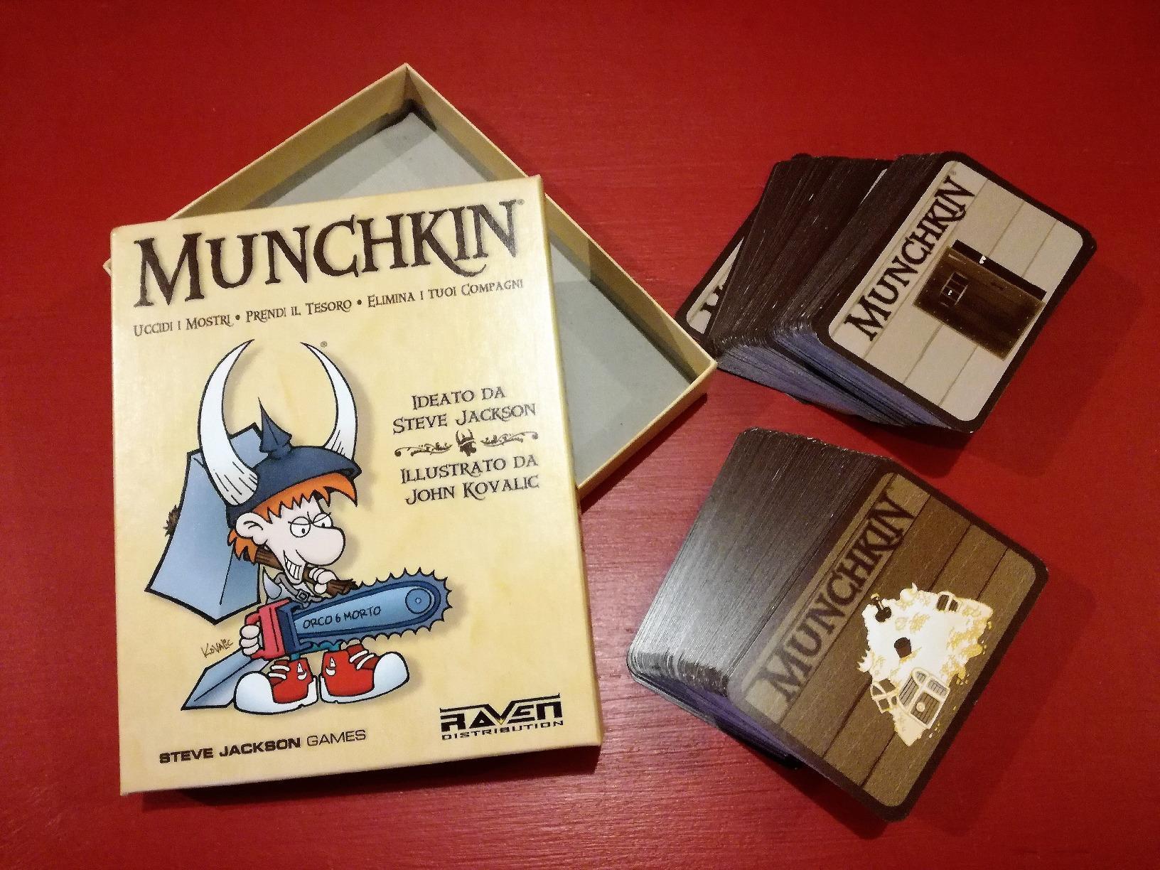 Raven Munchkin gioco di carte italiano da 3 a 6 giocatori